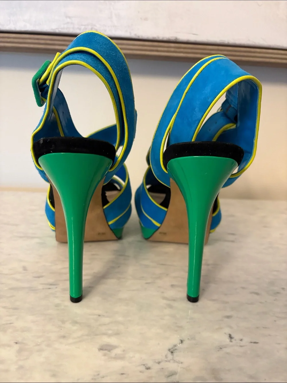 Jessica Simpson Turquoise & Green Strappy Suede Platform Heels Yellow Trim 8/38 - Picture 6 of 15